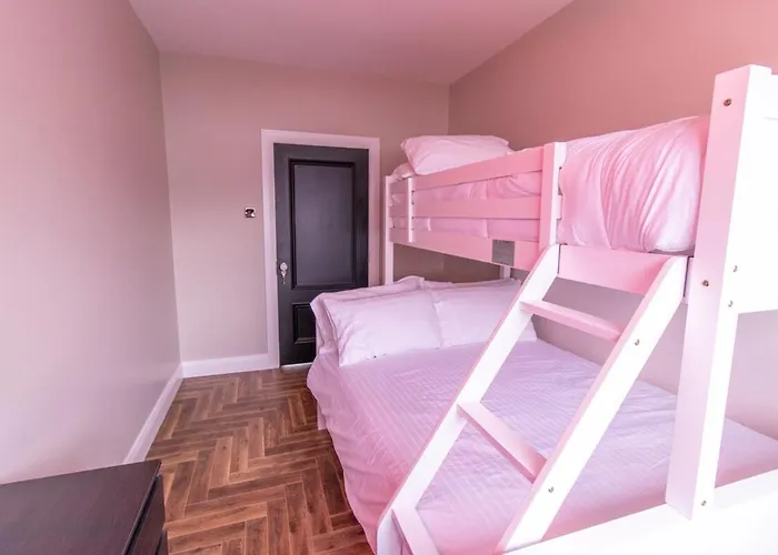 度假居 Eden House And Pet Farm