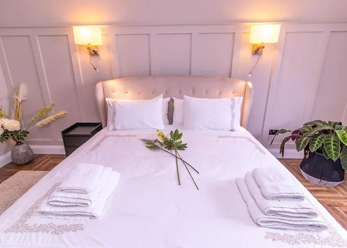 度假居 Eden House And Pet Farm